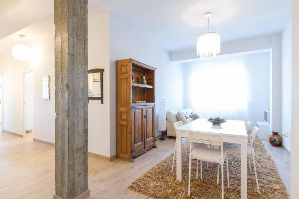 Maravilloso Apartamento En Puerta De Toledo C/Gasometro By Batuecas Мадрид Екстериор снимка